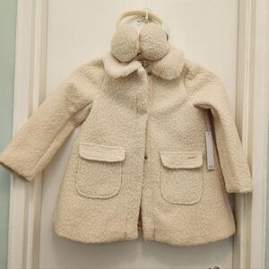 Tahari Girl  Size 4T Faux Fur Collar Boucle  Coat / Ear Muffs Oatmeal Color NWT